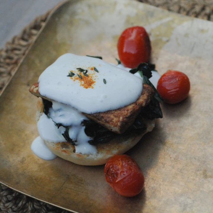 photo of Baobab Ridge Tofu Benedict shared by @thegypsykitchensa on  07 Nov 2022 - review