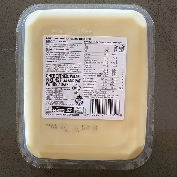 photo of Woolworths Food Dairy Free Cheddar Cheese New Recipe shared by @ilizemarais on  07 May 2021 - review