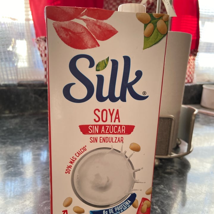 photo of Silk Alimento Liquido De Soya Sin Azúcar Sin Endulzar shared by @strawberryswan on  25 Mar 2022 - review