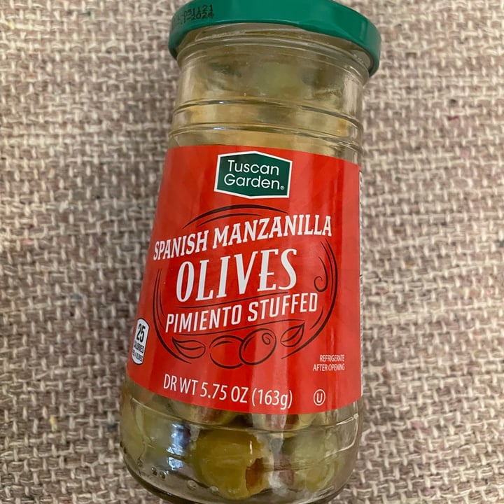 review photo of Tuscan Garden Spanish Manzanilla Olives Pimiento Stuffed shared by @styleandvegan on 23 Oct 2021 - review