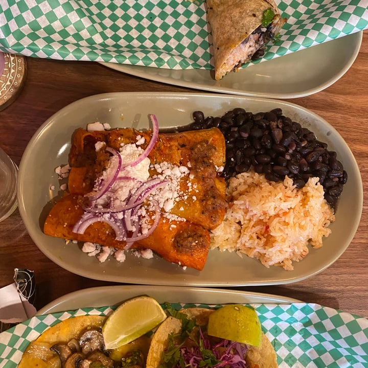 photo of Penelope’s Vegan Taqueria Vegan Enchiladas shared by @convicti0n on  01 Apr 2022 - review