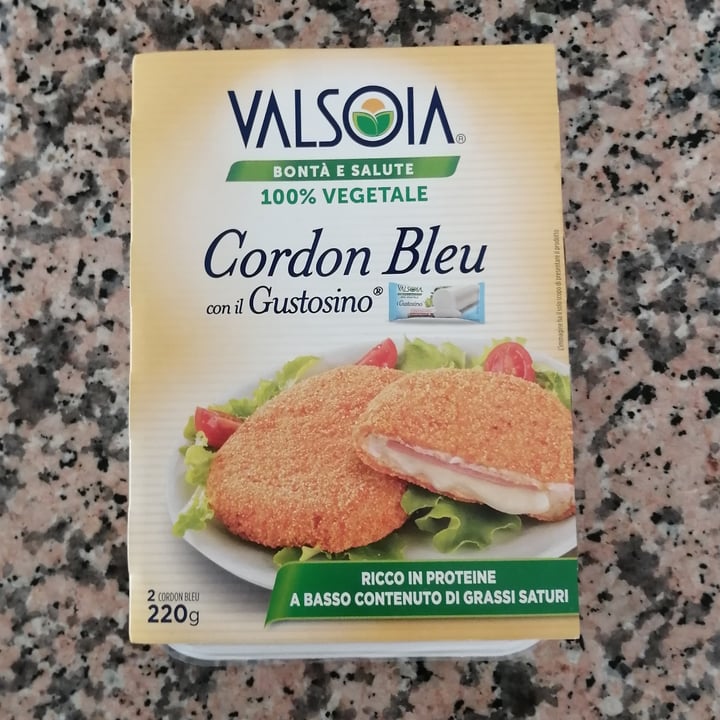 photo of Valsoia Cordon Bleu con il Gustosino shared by @dandan705 on  04 May 2022 - review