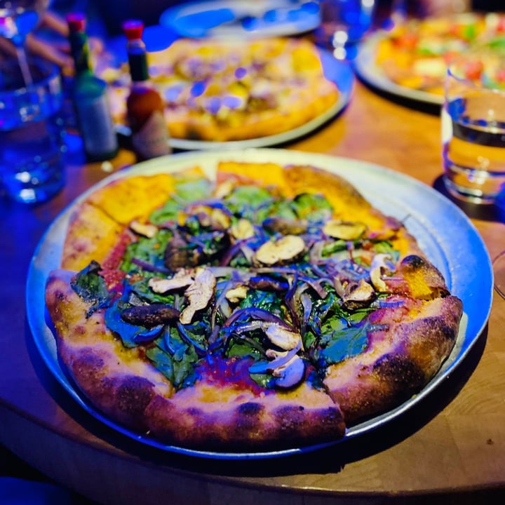 photo of Blue Label Pizza & Wine Veganized: Umami Bomb Pizza shared by @vikas on  21 Jun 2020 - review
