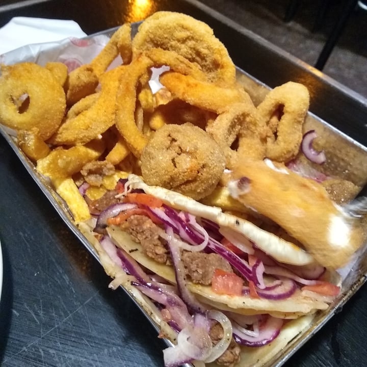 review photo of El garage bar Tablita Garage Vegan para 2 personas shared by @leonelvonk on 13 Mar 2022 - review