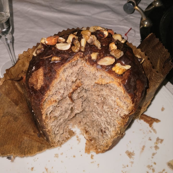 review photo of Brownie del Rey Pan Dulce con Frutos Secos shared by @seleneluna on 25 Dec 2021 - review