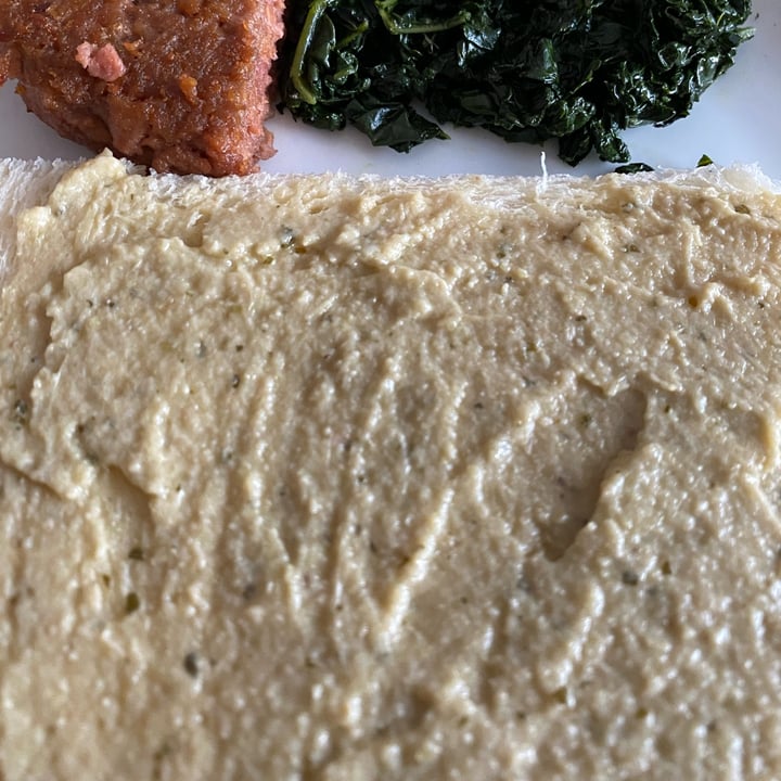 photo of Madama Oliva Paté di Olive e Carciofi shared by @aleglass on  08 Dec 2022 - review