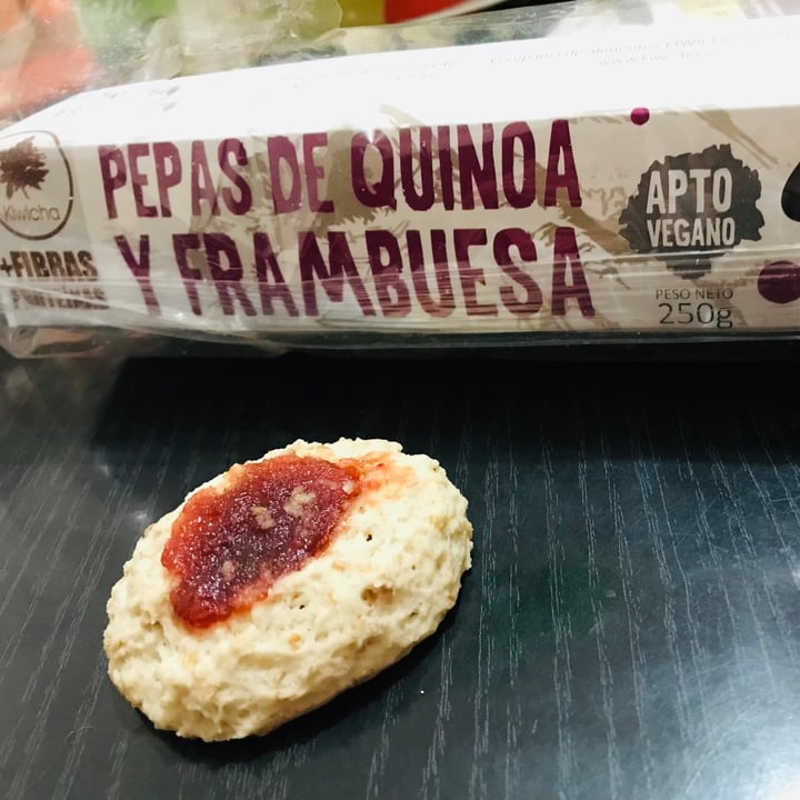 photo of Kiwicha Galletitas de Quinoa y dulce shared by @florenciam on  14 Jun 2020 - review