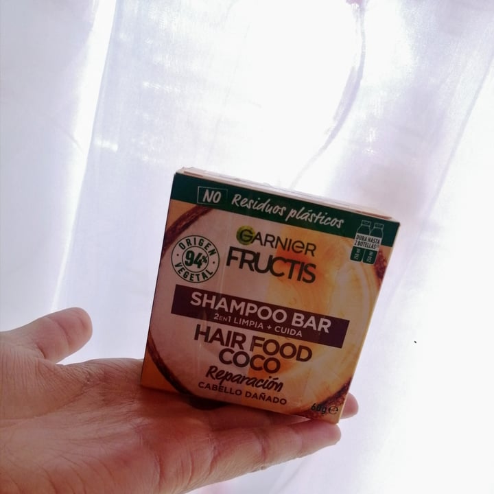 photo of Garnier Shampoo en barra shared by @beleneea on  25 Mar 2022 - review