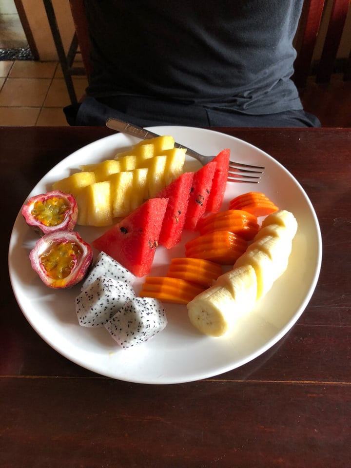 photo of Blue Diamond Fruit Platter shared by @ateretgoldman on  02 Jul 2018 - review