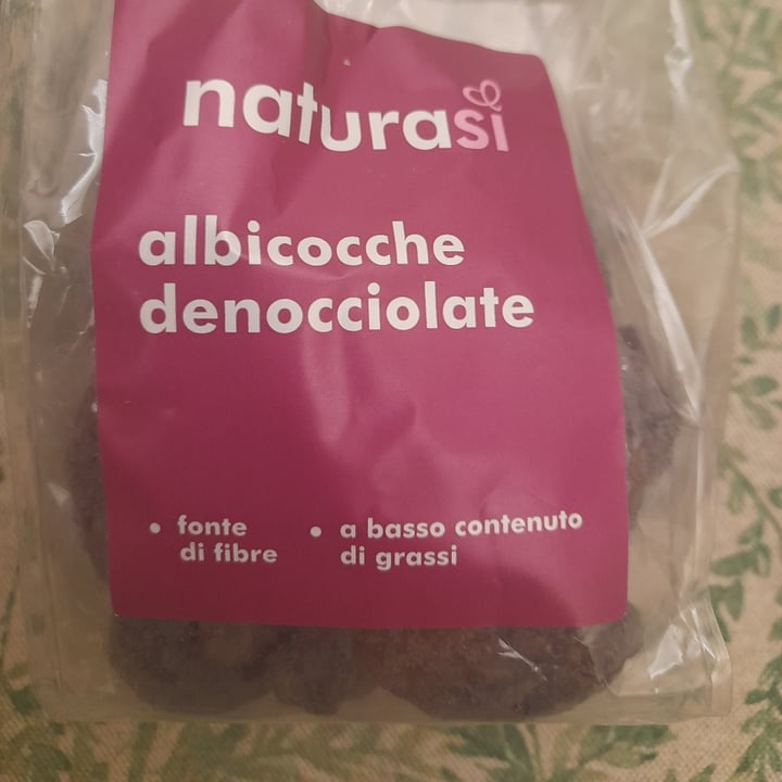photo of Natura Sì Albicocche denocciolate shared by @zinzu on  18 Mar 2022 - review