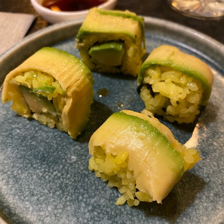 photo of Kyo Restaurant Uramaki Avocado shared by @martinagori97 on  20 Feb 2022 - review