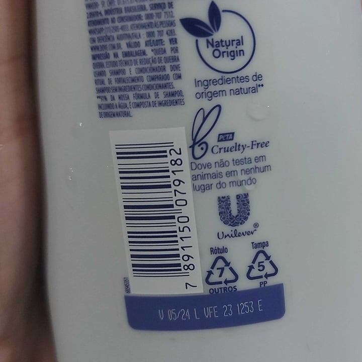 photo of Dove Shampoo ritual de fortalecimento abacate e jojoba shared by @joicehf on  09 May 2022 - review