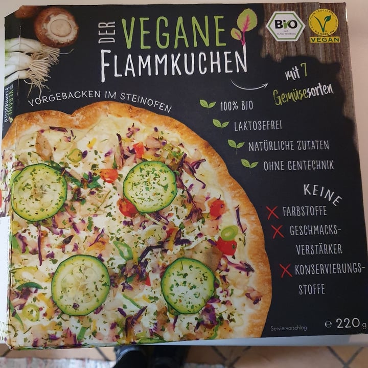 photo of Der Vegane Flammkuchen Flammkuchen shared by @bluedragonbee on  17 Nov 2020 - review