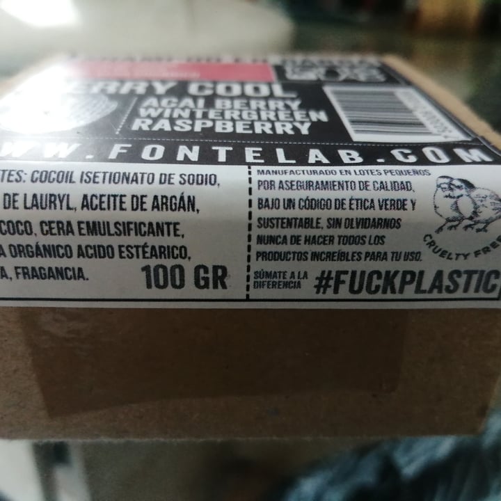 photo of Fontélab Shampoo En Barra Berry Cool shared by @paolauchiha on  08 Jun 2021 - review