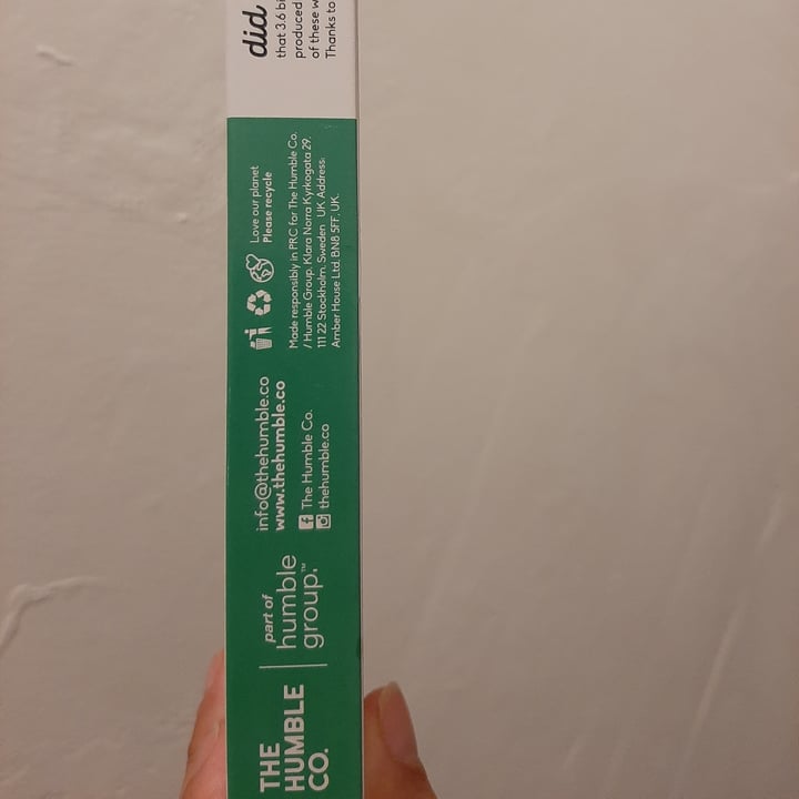 photo of The Humble Co. Bamboo toothbrush shared by @ludoludo on  15 Apr 2022 - review