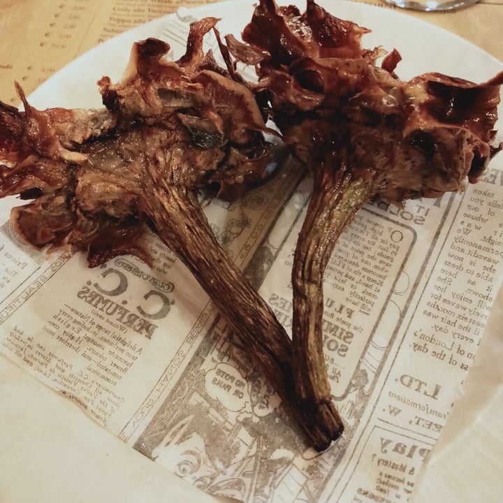 review photo of Vecchia Roma Carciofo alla giudia shared by @vivianf on 01 Apr 2022 - review