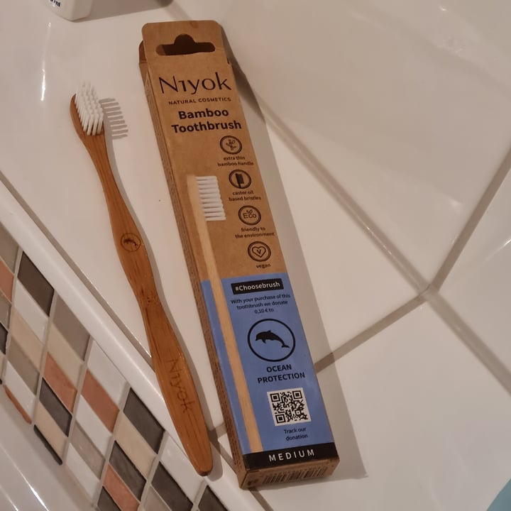 photo of Niyok Natural Cosmetics Bamboo Toothbrush shared by @lenibrendel on  05 Sep 2021 - review