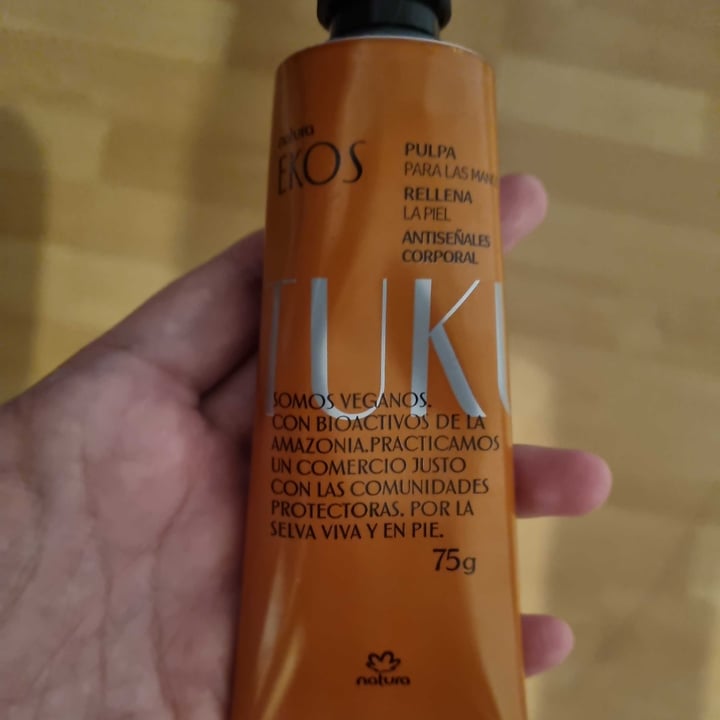 photo of Natura crema para manos ekos tukama shared by @emilylo on  25 Jun 2022 - review