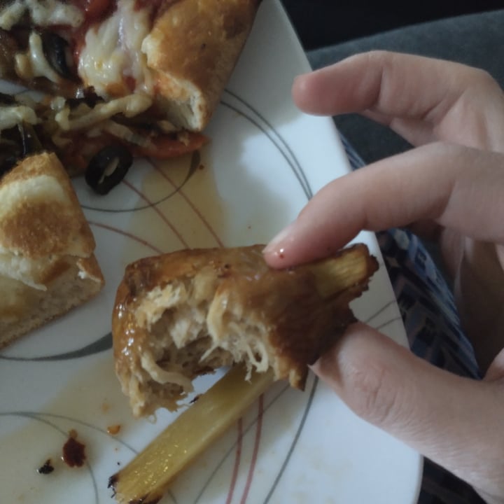 review photo of Rudy's Gourmet Pizza Memphis Vegan Hot Honey Wings shared by @cmeyers7743 on 28 May 2021 - review