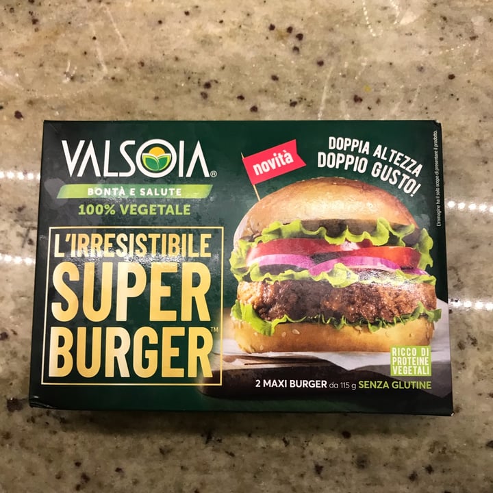 photo of Valsoia L’irresistible Super Burger shared by @elaboraviponti on  01 Dec 2021 - review