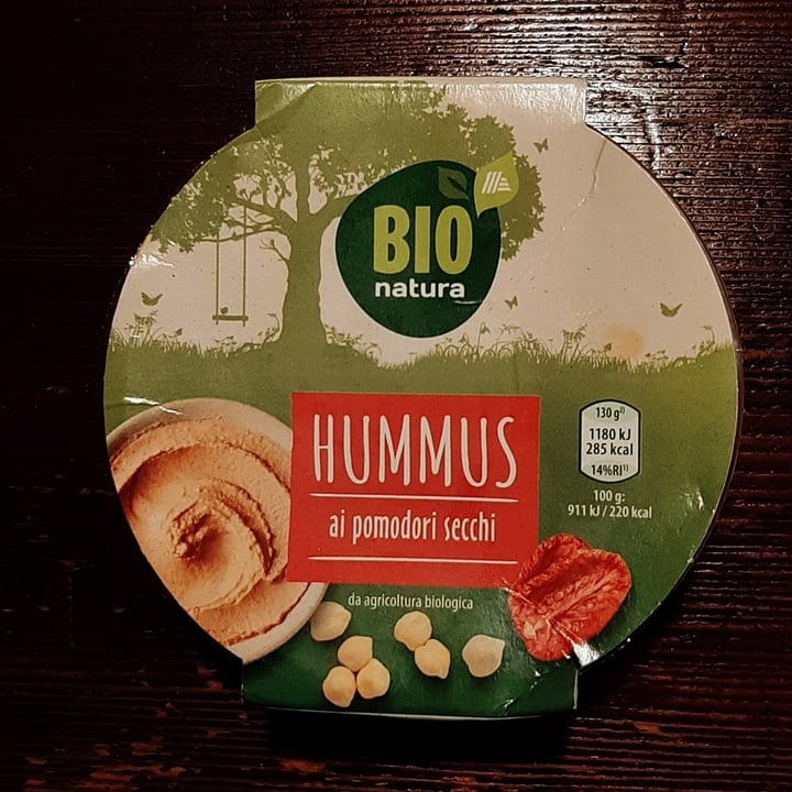 photo of Bio Natura Hummus ai Pomodori Secchi shared by @mara55 on  27 Sep 2022 - review
