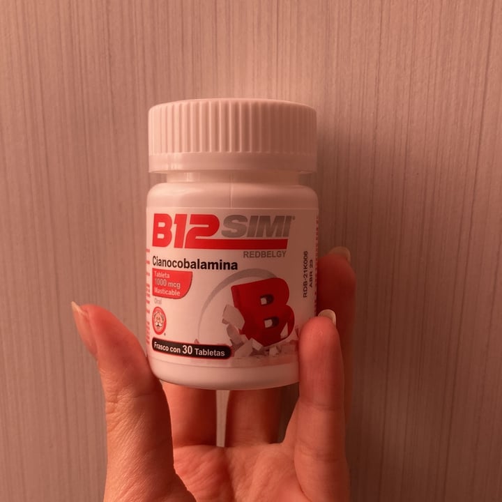 review photo of Simi Cianocobalamina shared by @feeeerg on 18 Oct 2021 - review