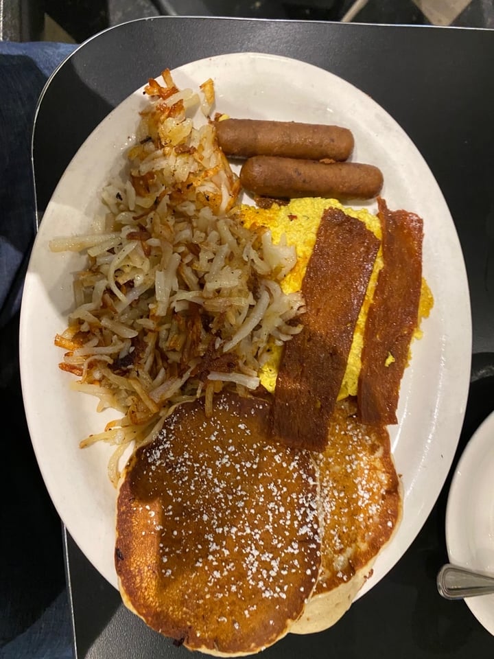 photo of Champs Diner Breakfast slam shared by @eddie101 on  02 Dec 2019 - review