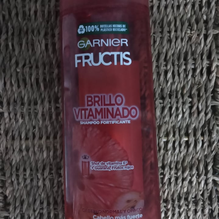 photo of Garnier Brillo Vitaminado Shampoo Fortificante shared by @nadiramos on  13 Nov 2021 - review