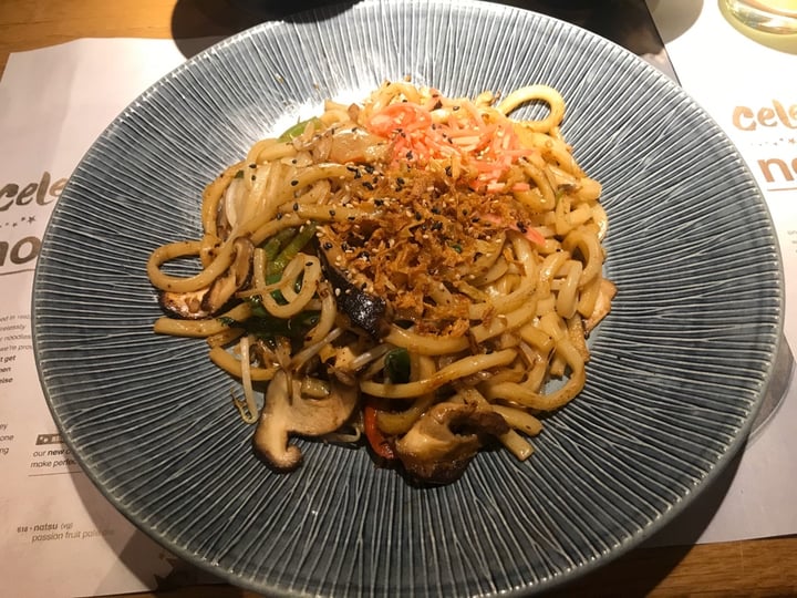 photo of Wagamama Yasai Yaki Soba With Udon Noodles shared by @lolilore on  30 Nov 2019 - review