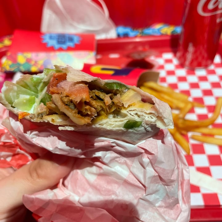 photo of Kebhouze - Porta Genova Kebab Plant Based Vegano shared by @nicolettab on  04 May 2022 - review