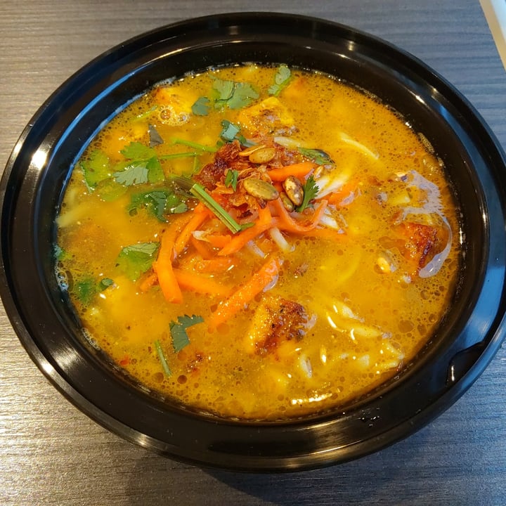 review photo of Basil Box Vegan Tofu Noodle Soup shared by @fancyplants on 28 Apr 2022 - review