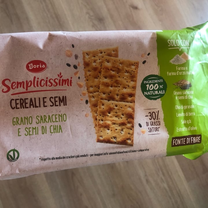 review photo of Doria Semplicissimi cereali e semi grano saraceno e semi di chia shared by @wonsdila on 10 Mar 2022 - review
