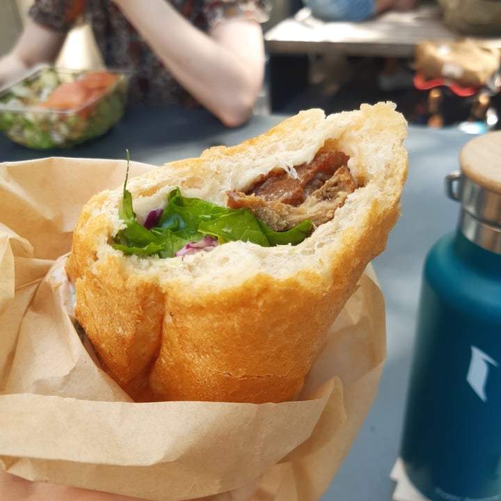 photo of Brutal Kebab Seitan sandwich shared by @gooseberry on  23 Jul 2022 - review