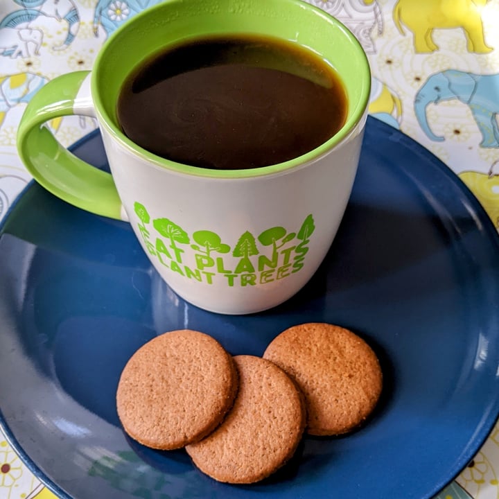 photo of Munchee Biscuits shared by @jacintavegangal12 on  26 Oct 2022 - review