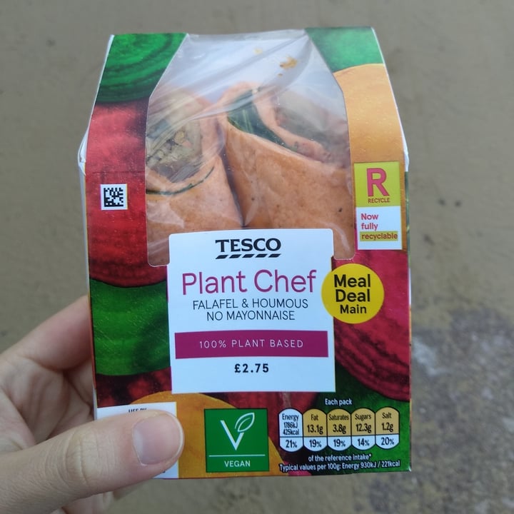 review photo of Tesco Plant Chef Falafel & Houmous Wrap shared by @ktsuma on 20 May 2021 - review