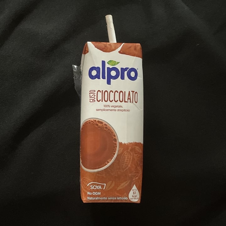 review photo of Alpro Gusto Cioccolato shared by @giulia888 on 15 May 2022 - review