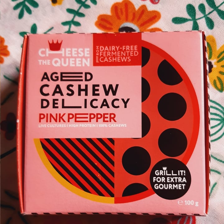 photo of Cheese the Queen Pink Pepper Cashew Delicacy shared by @rawnen on  13 Apr 2022 - review