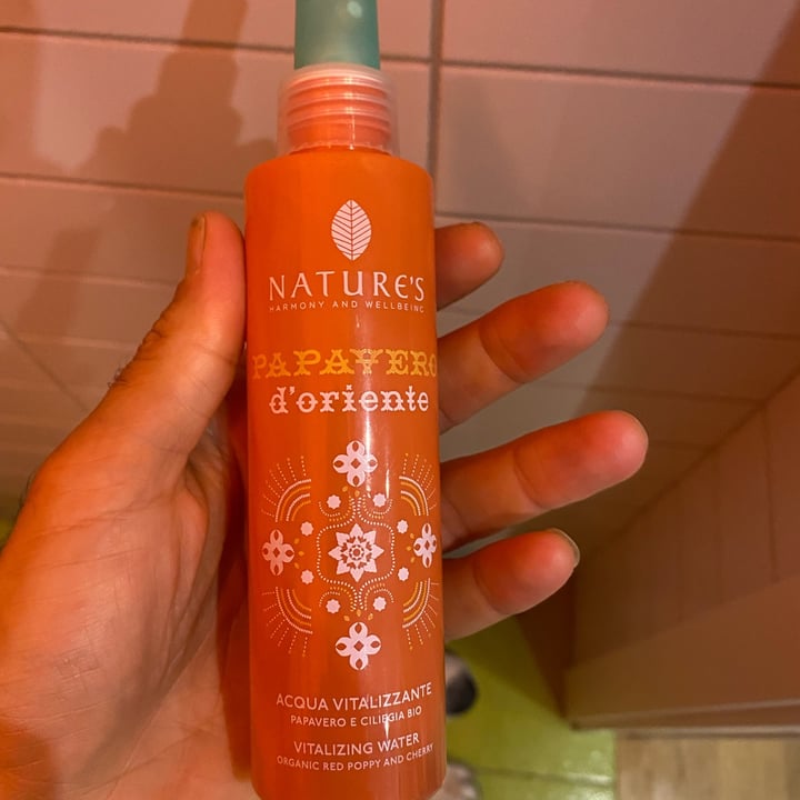 review photo of Nature’s Harmony and Wellbeing Acqua vitalizzante papavero shared by @fraskavegan on 08 Sep 2022 - review