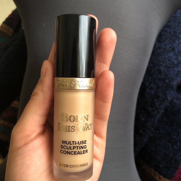 photo of Too Faced Born This Way multi-use sculpting concealer shared by @lariscienta on  06 Mar 2020 - review