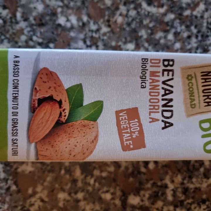 photo of Verso Natura Conad Veg Bevanda di mandorla biologica shared by @valeria1991 on  26 Mar 2022 - review