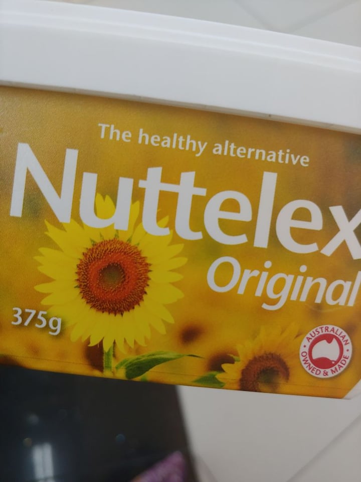 photo of Nuttelex Nuttelex Butter Spread - Original shared by @vegananu on  01 Aug 2019 - review