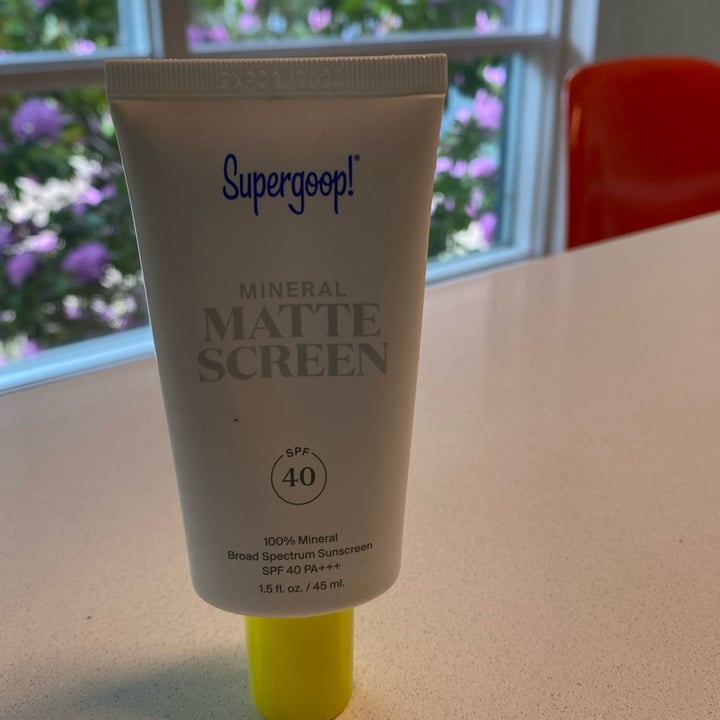photo of Supergoop! Matte Screen SPF 40 shared by @veganforthepigs on  21 May 2022 - review