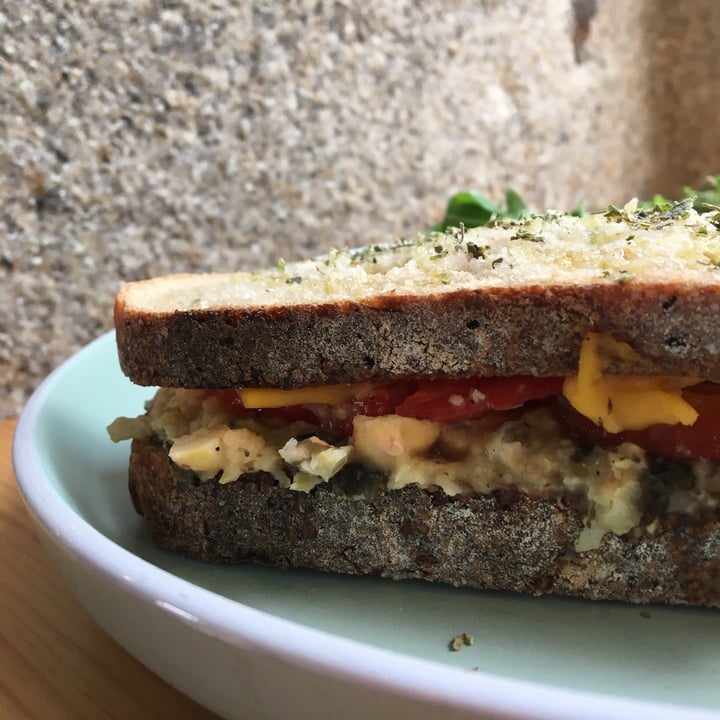 photo of Kind Kitchen “Tuna” Melt Toast shared by @mariaperes on  23 Sep 2020 - review