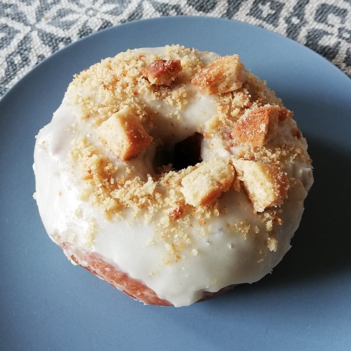 photo of Grumpy & Runt | Little Deli & Donuts Milk and Cookies Donut shared by @simonel on  19 Aug 2020 - review