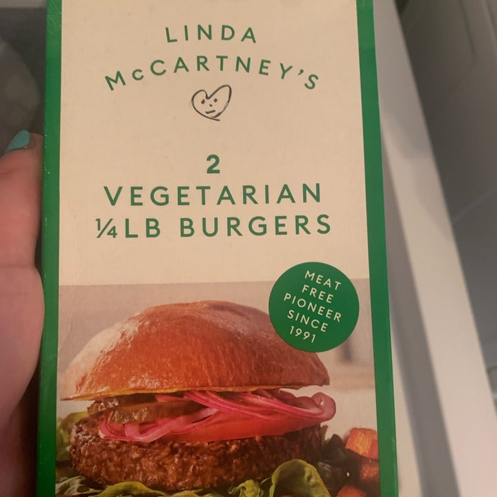photo of Linda McCartney's 2 vegetarian 1/4 LB burgers shared by @megan4els on  12 May 2022 - review