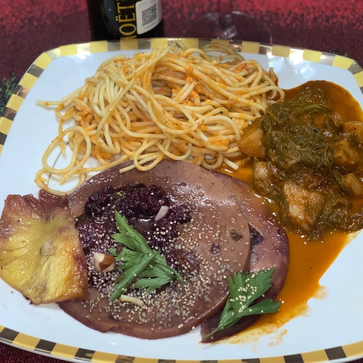 review photo of VEGuerrero Cena de fin de año shared by @bsmv on 05 Jan 2021 - review