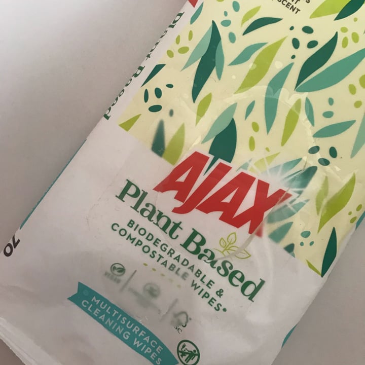 photo of Ajax Plant Based biodegradable salviette  shared by @angelame on  06 Oct 2021 - review