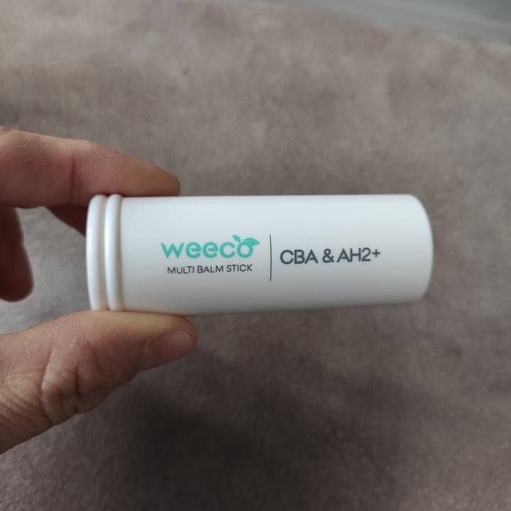 photo of weeco Multi Balm Stick shared by @darlanmacedo on  20 Jun 2022 - review