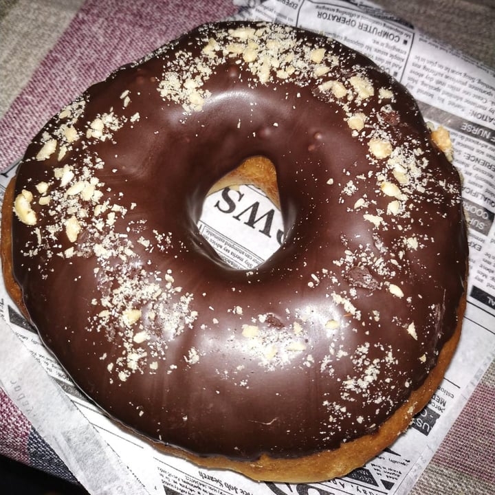 photo of VegAmazing Doughnuts Donut de chocolate shared by @irenedlh on  04 Mar 2020 - review