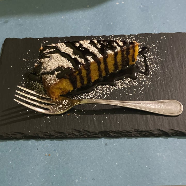 photo of Ristorante La Casina di Alice Torta di carote con crema di cioccolato fondente shared by @grace7 on  08 Jan 2022 - review